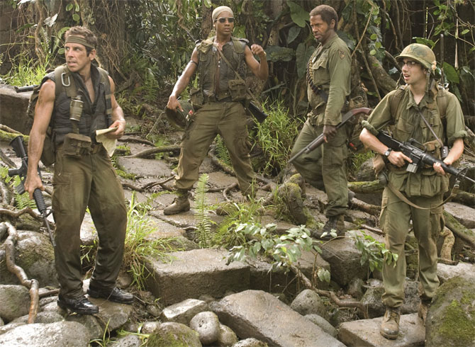 Ben Stiller en la película Tropic Thunder, ¡una guerra muy perra!