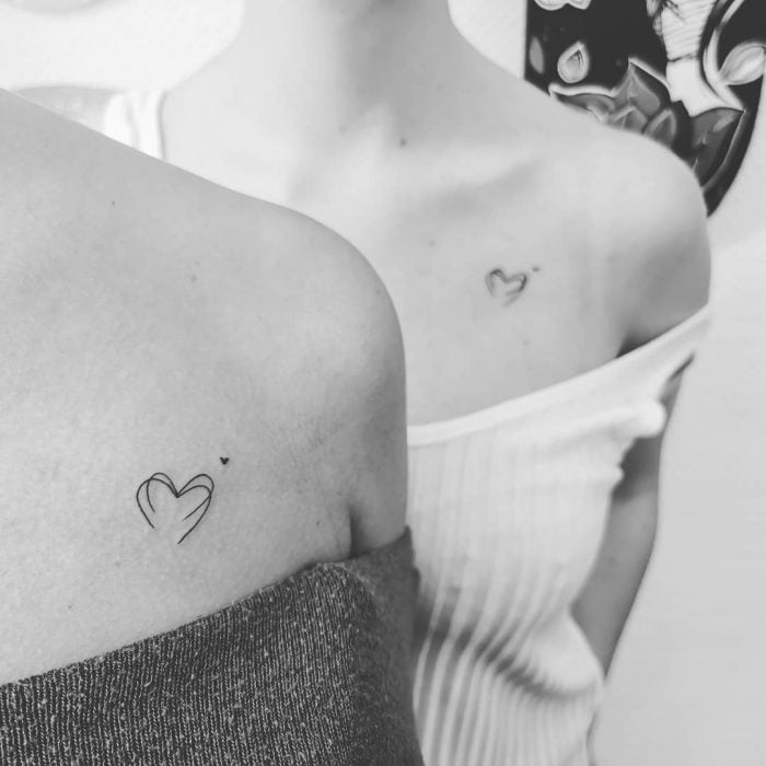 Tatuajes con siluetas de corazón
