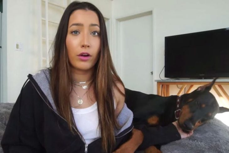 Youtuber que usa a su perro para hacer videos de youtube