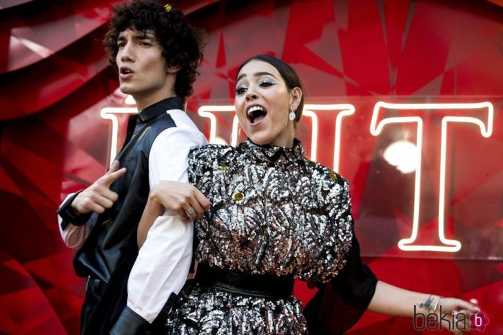 Jorge López y Danna Paola durante la presentación de la serie 'Élite'