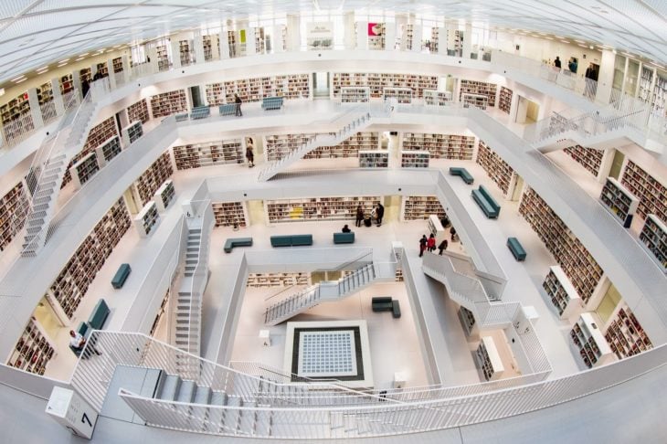 Biblioteca Stuttgart