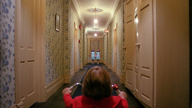 escena de la película El Resplandor de Kubrick 