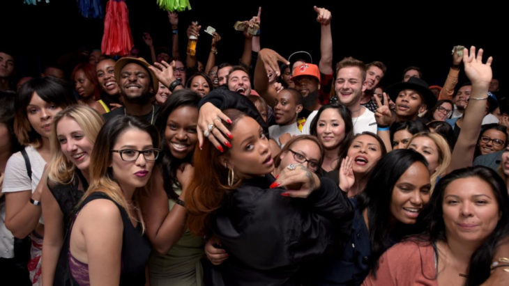 Rihanna y sus fans