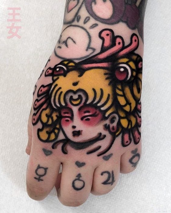 Tatuajes de Sailor Moon; Serena Tsukino estilo japonés tradicional