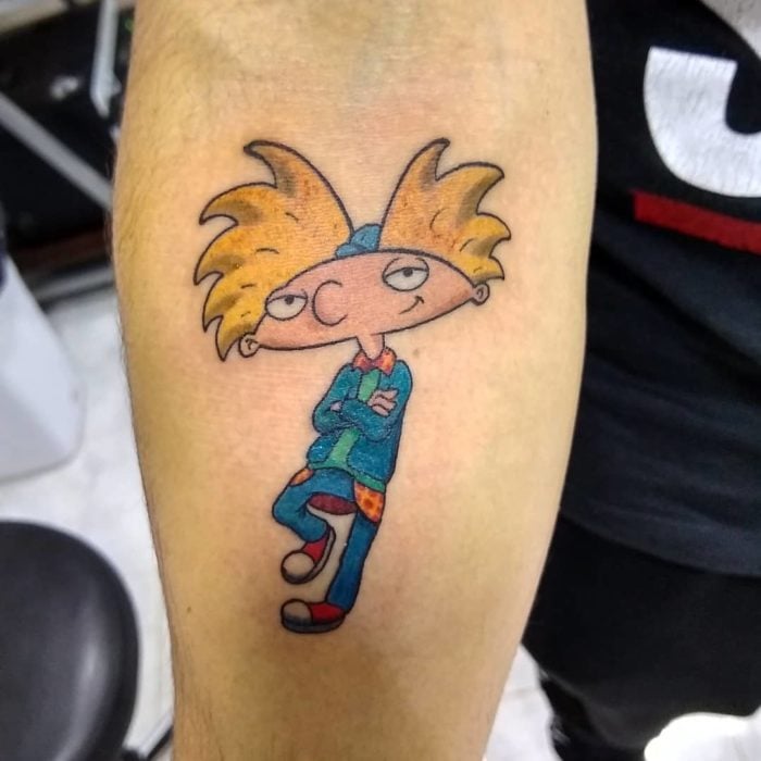 Tatuaje de la caricatura Hey Arnold! 