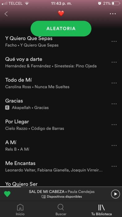 Tuit sobre una carta de amar escrita con canciones de Spotify