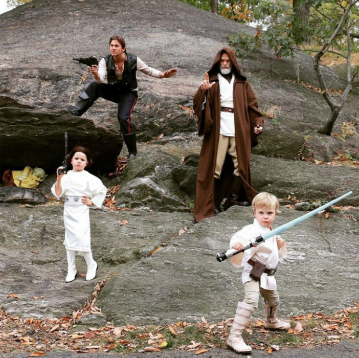 Hijos de Neil Patrick Harris disfrazados como jedis de Star Wars 