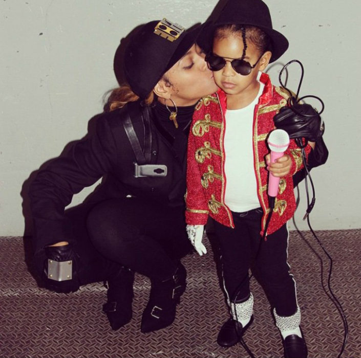 Hija de Beyonce disfrazada como Michael Jackson 