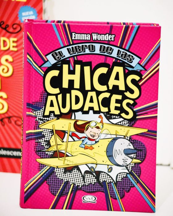 Portada del libro  El libro de las chicas audaces