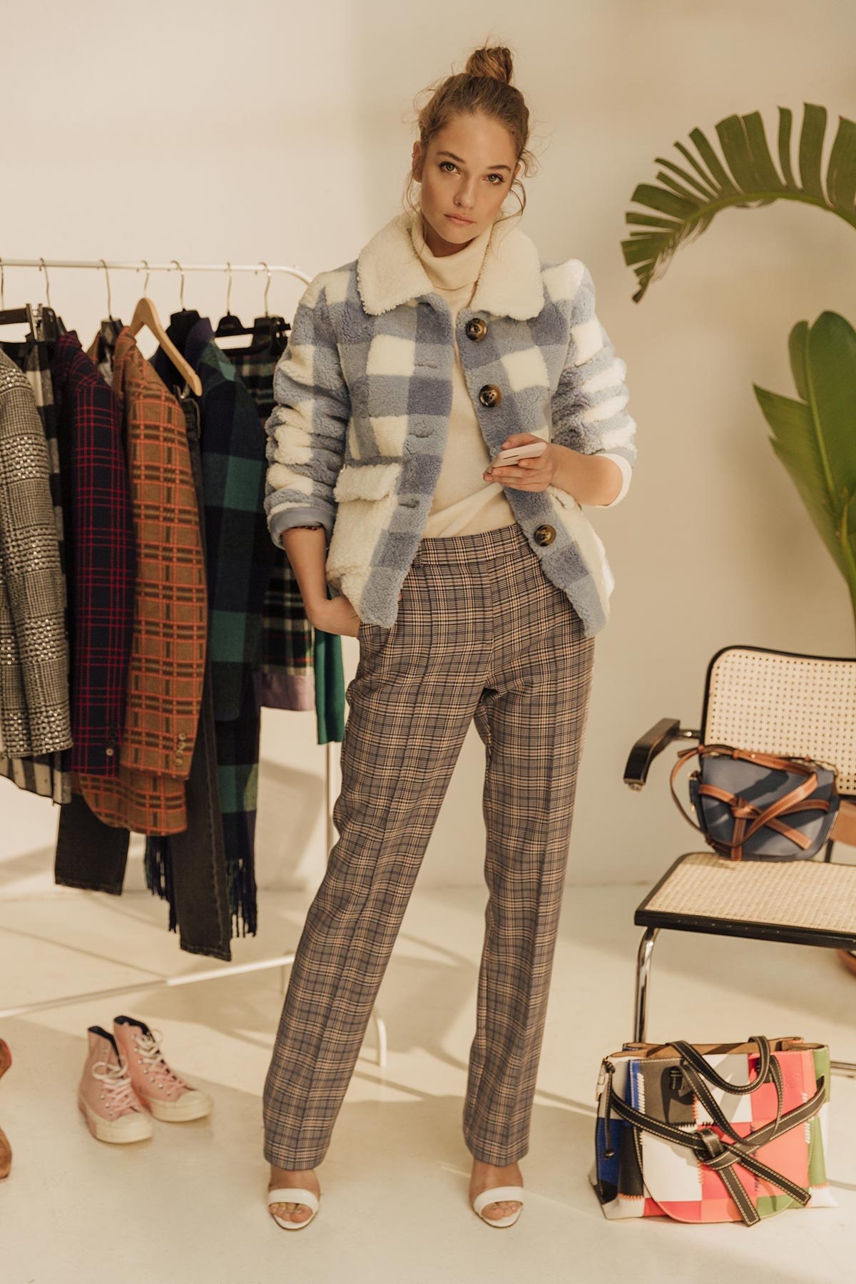 Formas de combinar tus outfits color café y lucir radiante Formas de combinar tus outfits color café y lucir radiante