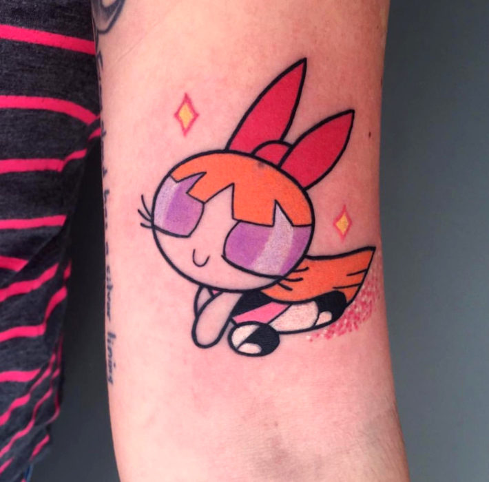 Tatuajes de caricaturas de Cartoon Network; Bombón de Las Chicas Superpoderosas