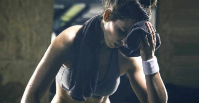 El ejercicio en exceso fatiga tu cerebro y te lleva a tomar malas decisiones