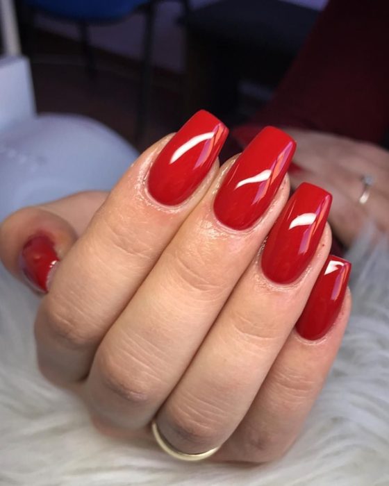 uñas rojas