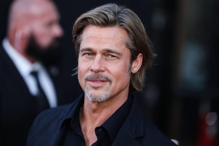 Brad Pitt en una alfombra roja 