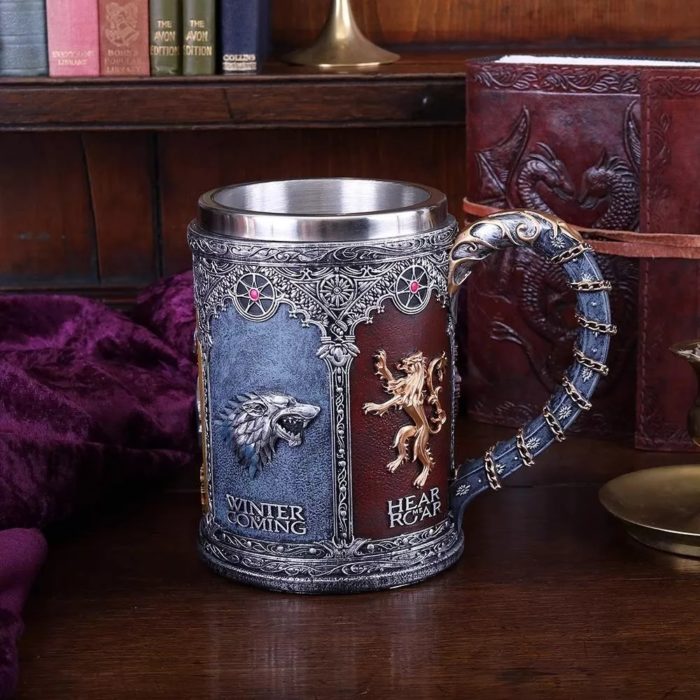 Taza con las casas de Game Of Thrones