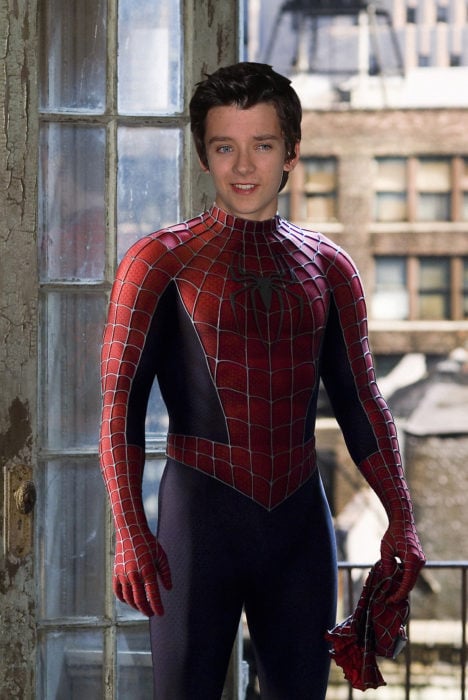 Asa Butterfield como Spider-Man