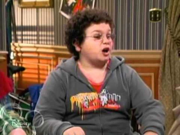 Troy Gentile Dio vida a Jeremy, el amigo geek de Zack y Cody en Zack y Cody gemelos en acción.