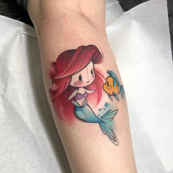 Tatuaje de Ariel y Flounder, La Sirenita, Disney