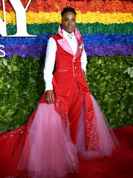 Billy Porter look traje rosa con faldón de tul Tony Awards 2019