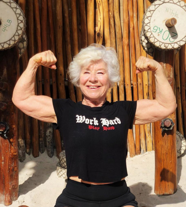 Joan MacDonald, la abuelita fitness