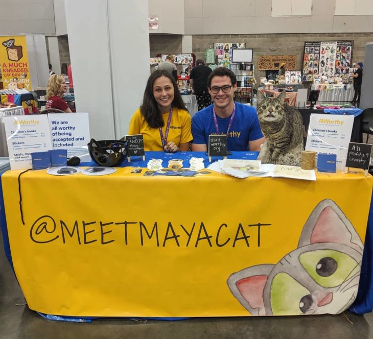 Dudeños de Maya en presentación de libro