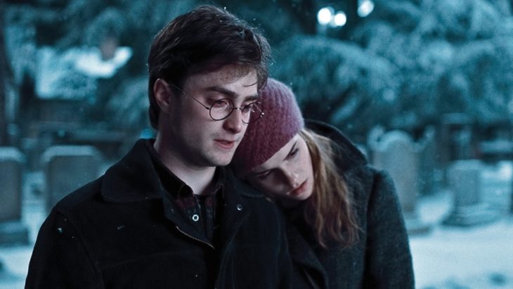 Emma Watson y Daniel Radcliffe en una escena de Harry Potter y las reliquias de la muerte parte I