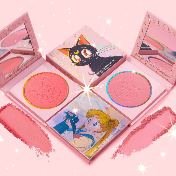 Maquillaje ColourPop de Sailor Moon; blush, rubor rosa