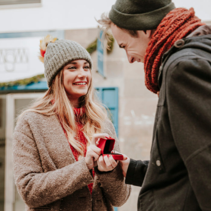 Propuesta de año bisiesto; mujeres que le piden matrimonio a sus novios, tradición irlandesa