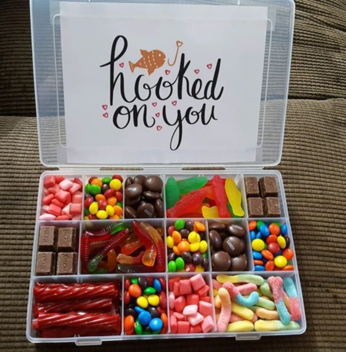 Caja de dulces con un mensaje de San Valentín 