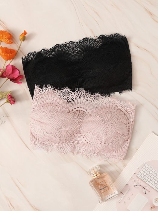 bralette sin tirantes y de encaje en color negro con rosa