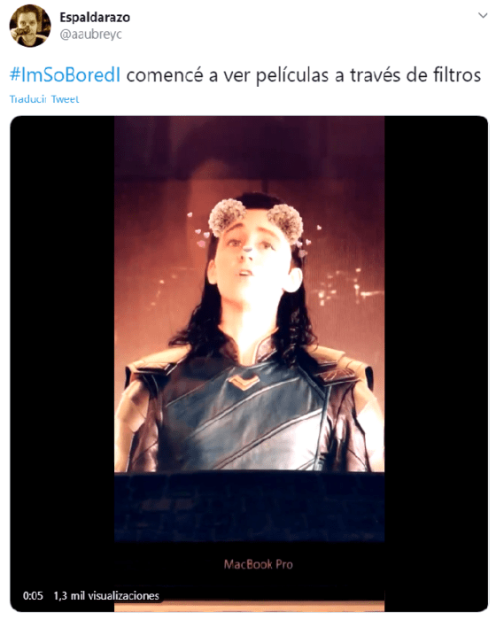 Captura de Twitter con fotografía de Loki con filtro de snapchat