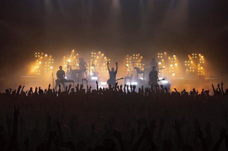 Nine Inch Nails en un concierto al aire libre