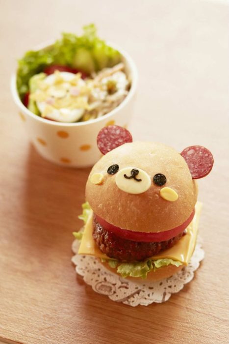 Hamburguesa en forma de Rilakkuma