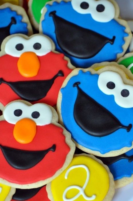 Galletas para festejar el día del niño de Elmo y el monstruo come galletas