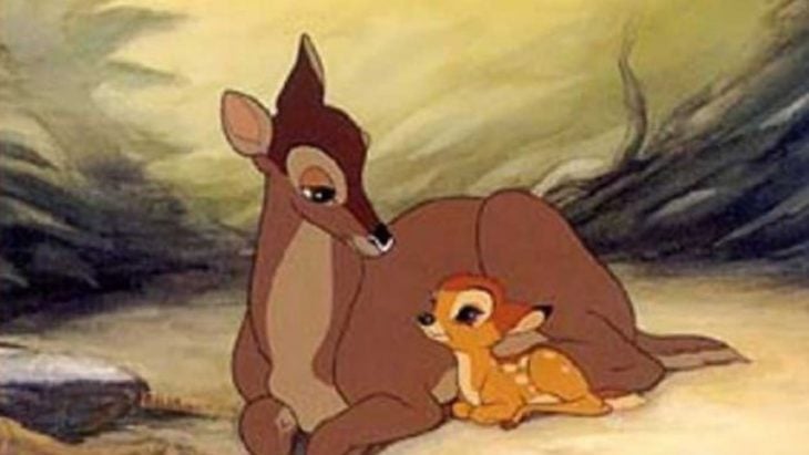 Imagen de Bambi con su mamá