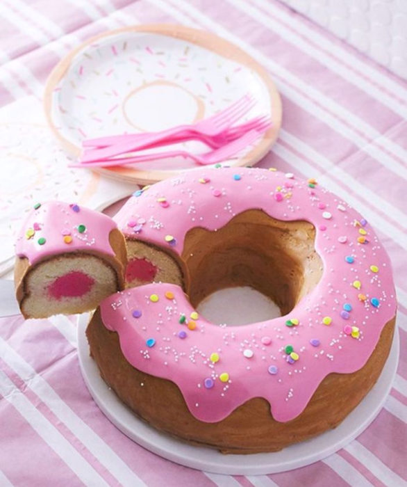 Pastel infantil de dona para el Día del Niño