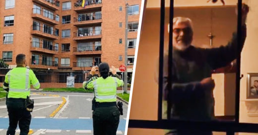 Bailando y cantando, así es como policías de Bogotá alegran la ciudad