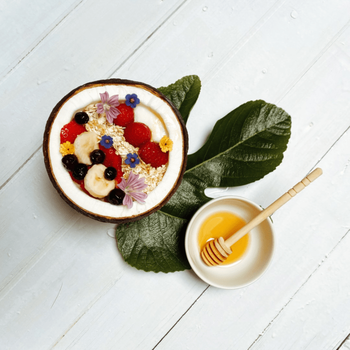 Bowl de yogur con fruta