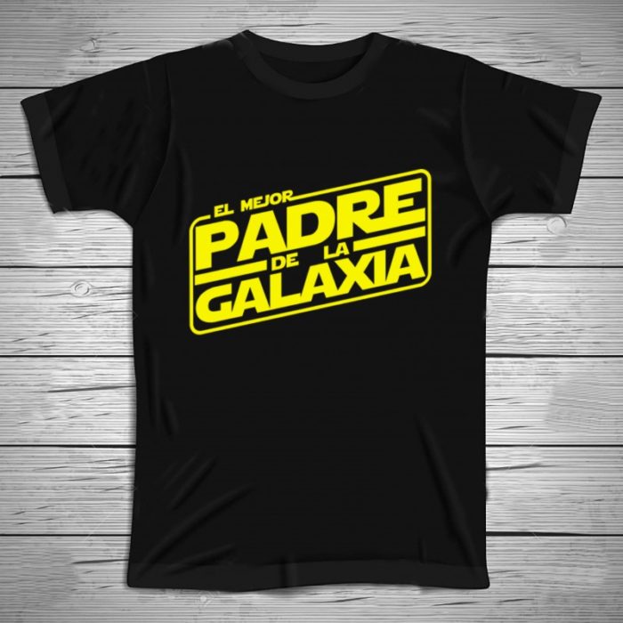 Playera de regalo para el día del padre con la frase "El mejor padre de la galaxia"