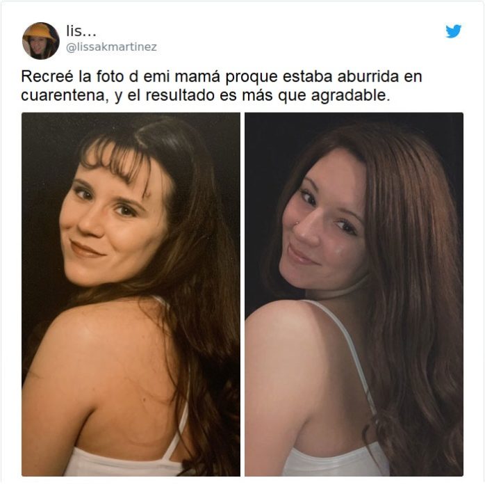 Chica recreando la foto de su mamá con cabello alrgo y blusa de tirantes blanca 