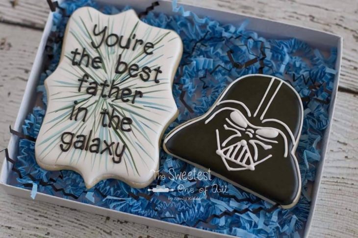 Galletas decoradas para el Día del padre de Darth Vader y un mensaje