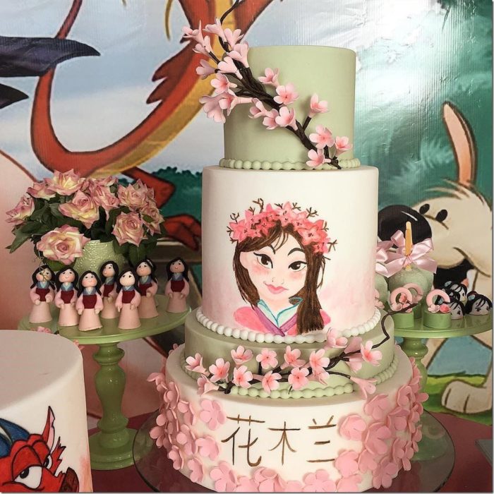 Pastel decorado, inspirado en Mulan