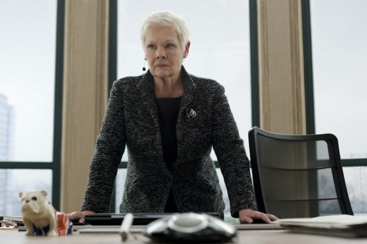 Judi Dench como M en Sakyfall