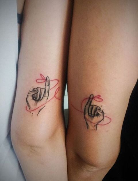 Tatuajes para parejas hilo rojo