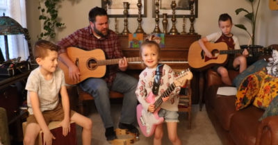 Esta banda familiar se volvió tendencia por sus covers de The Beatles