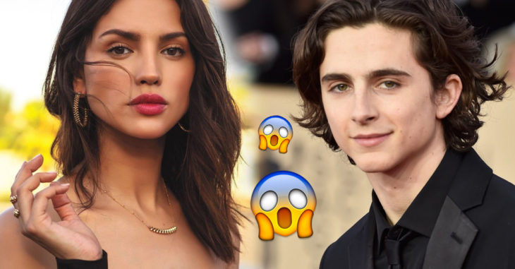 Captan a Eiza González y Timoteé Chalamet besándose de vacaciones en Los Cabos