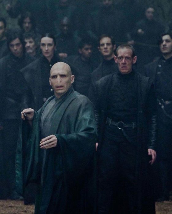 Túnica de Voldemort desgastada y en tonos grices 