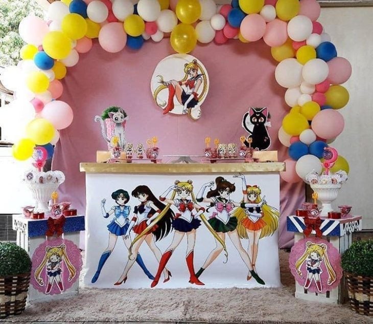 Mesa de dulces de Sailor moon