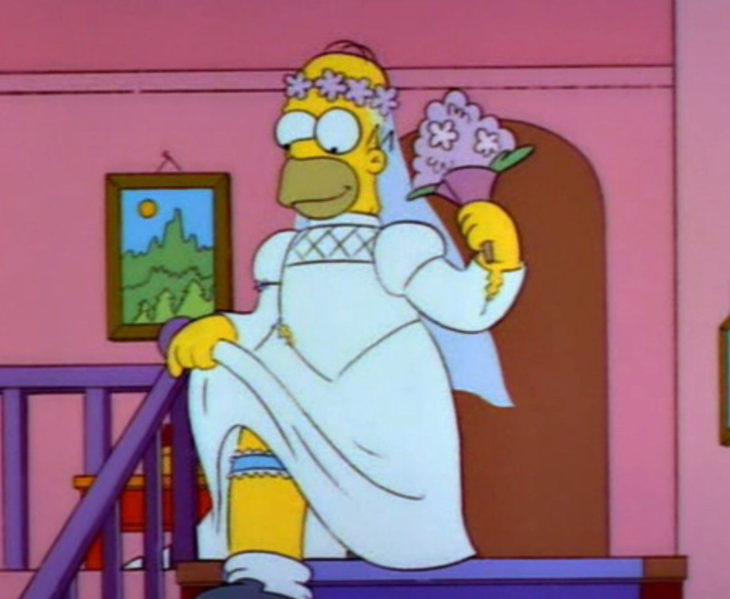 Homero Simpson con vestido de novia