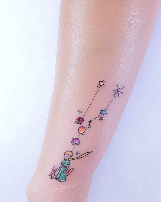 Mini tatuaje constelación Tauro